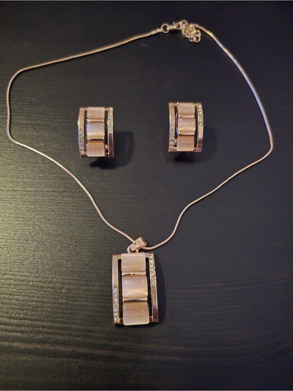 Rose Gold & Cream Geometric Pendant Necklace and Earring Set